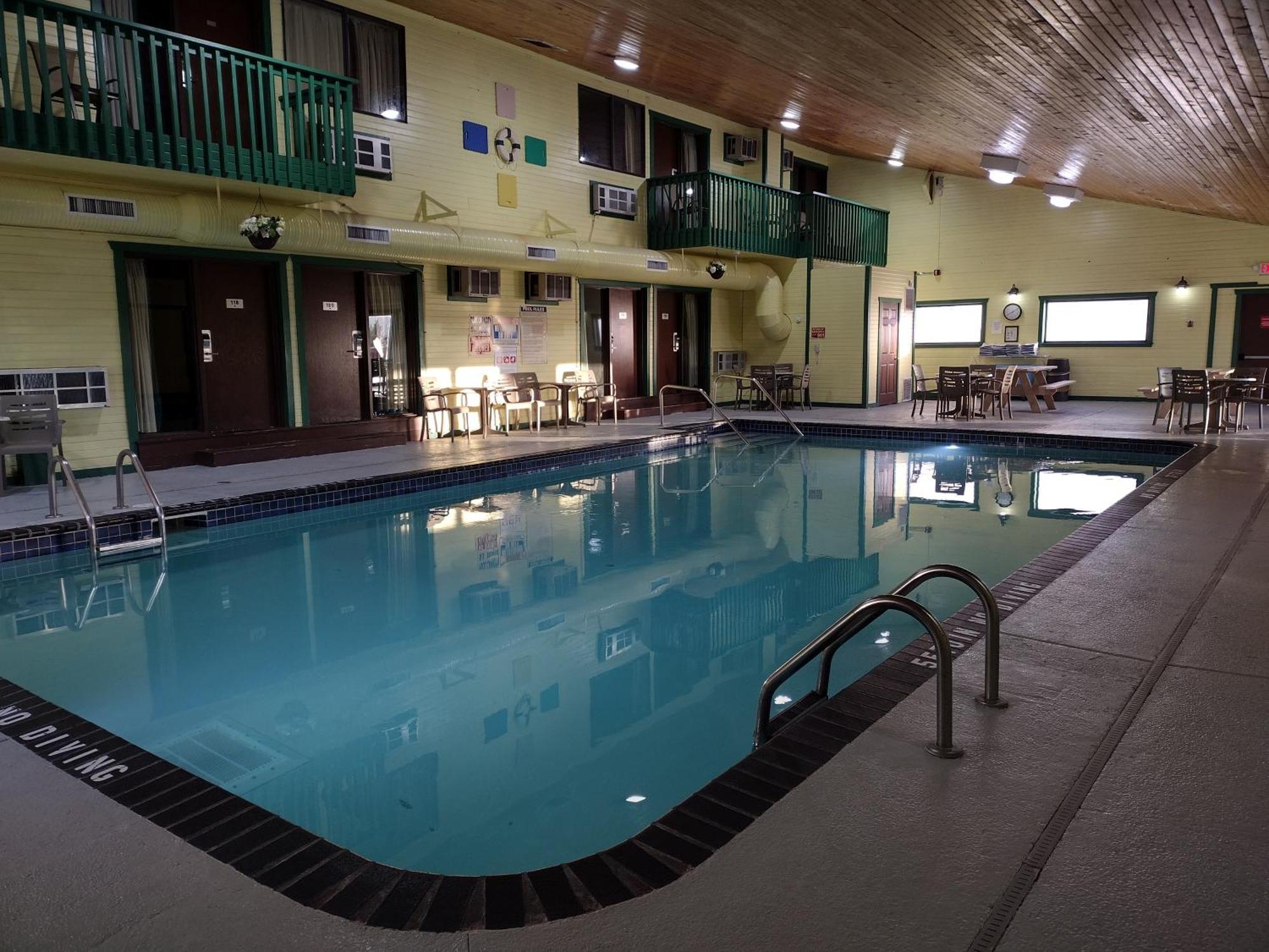 Baymont By Wyndham Proctor Duluth Exterior foto