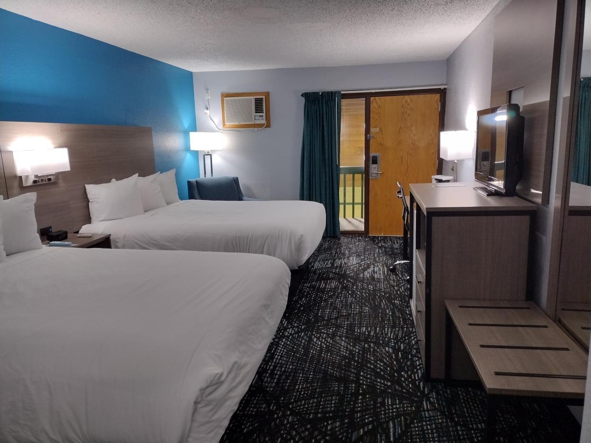 Baymont By Wyndham Proctor Duluth Exterior foto