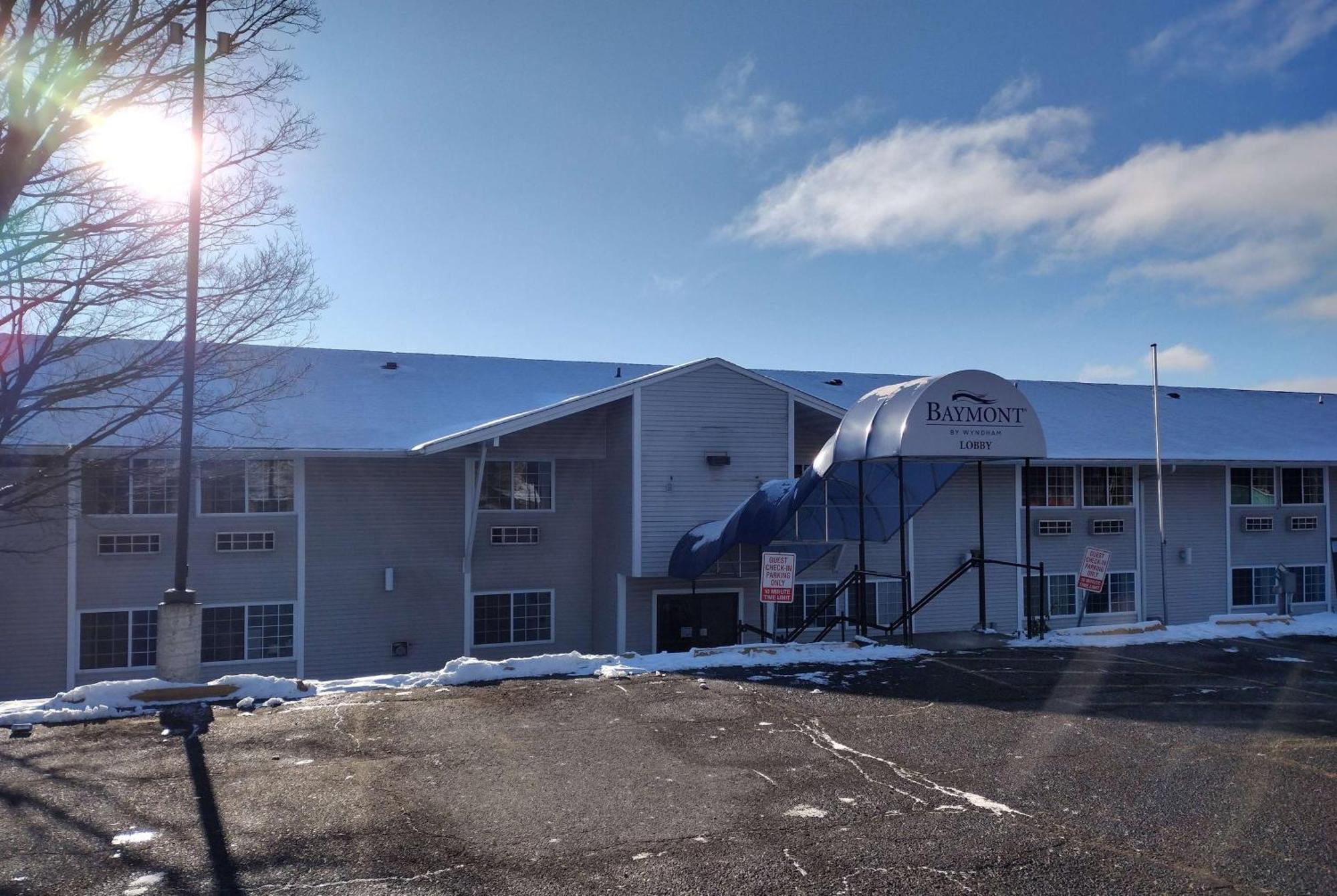 Baymont By Wyndham Proctor Duluth Exterior foto